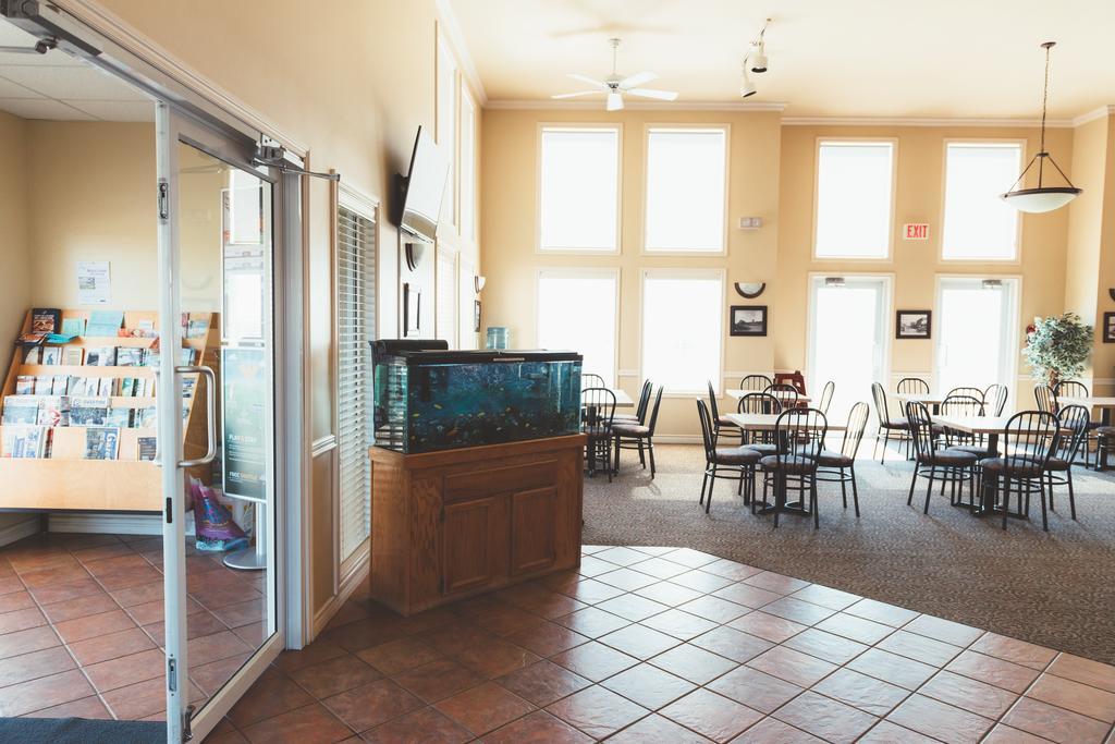 Canadian Motel North Battleford Zewnętrze zdjęcie