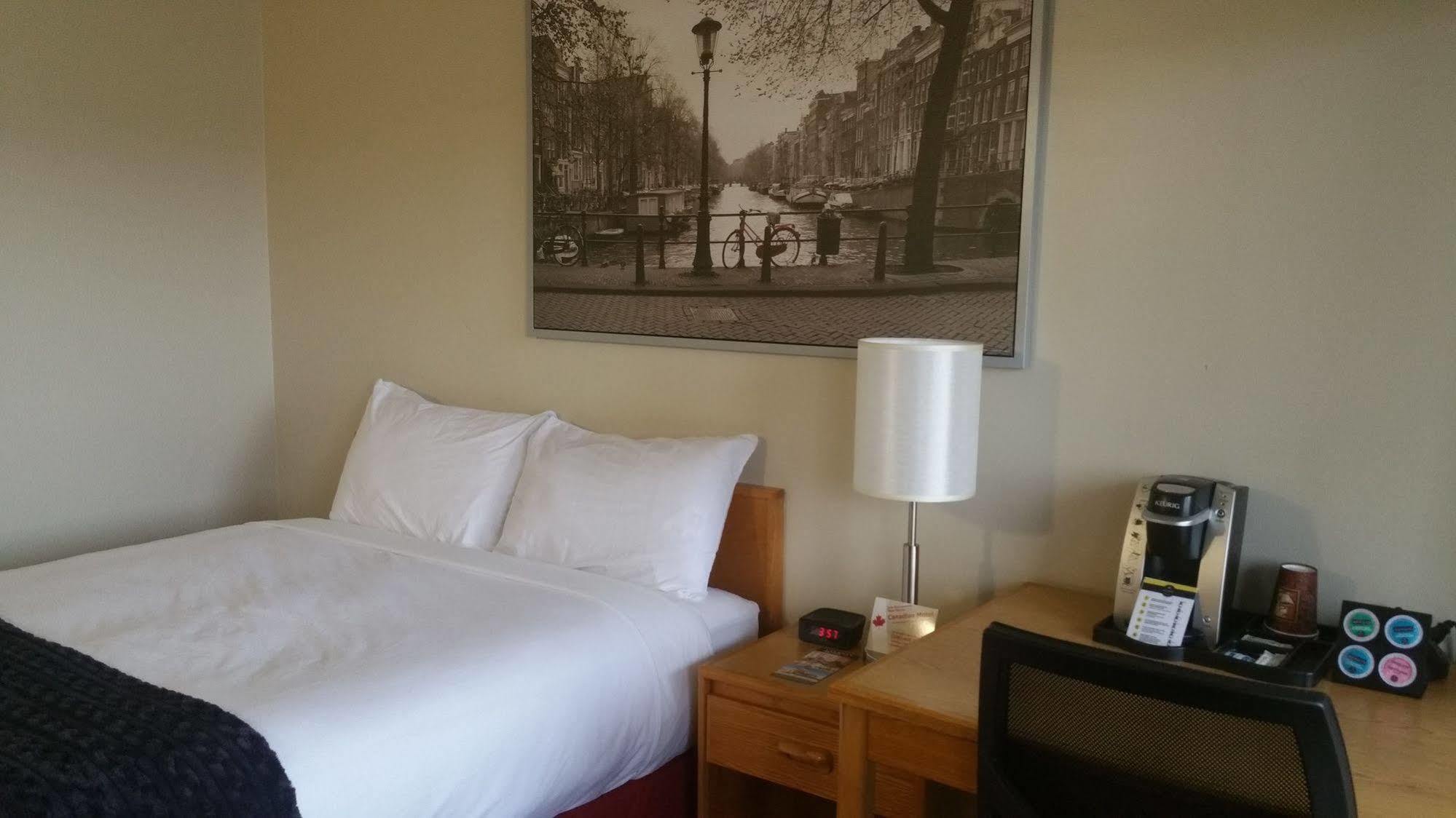 Canadian Motel North Battleford Zewnętrze zdjęcie