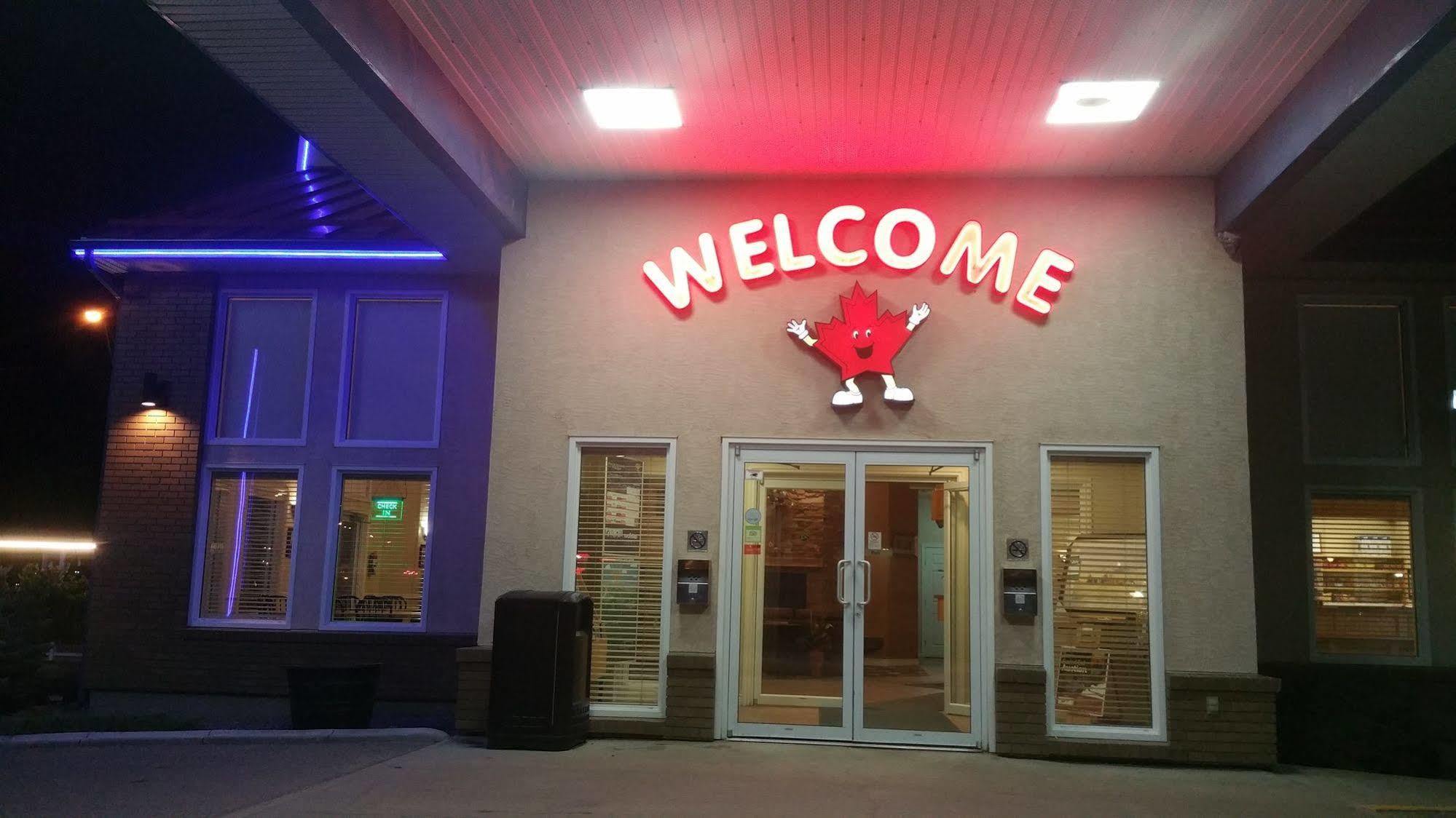 Canadian Motel North Battleford Zewnętrze zdjęcie