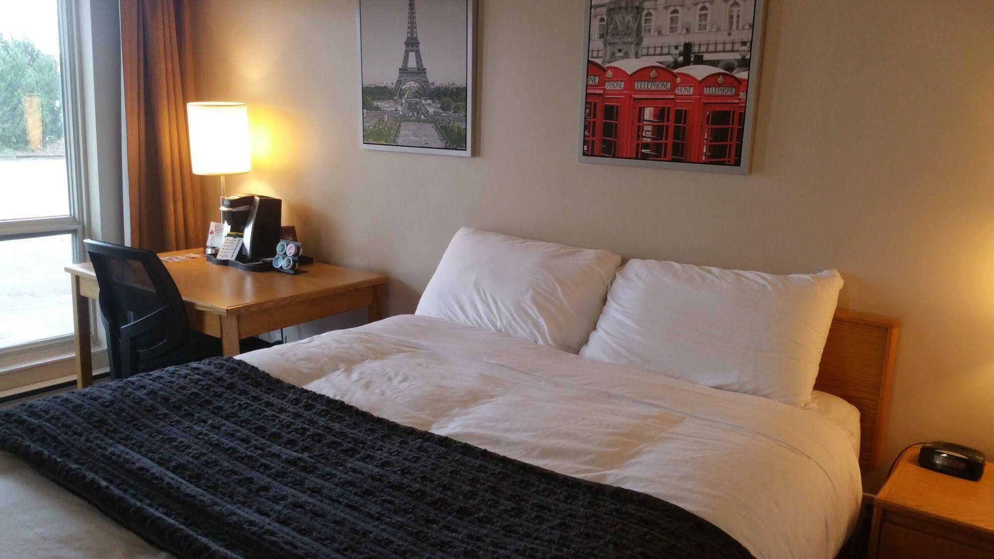 Canadian Motel North Battleford Zewnętrze zdjęcie