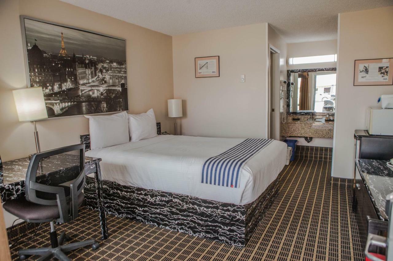 Canadian Motel North Battleford Zewnętrze zdjęcie